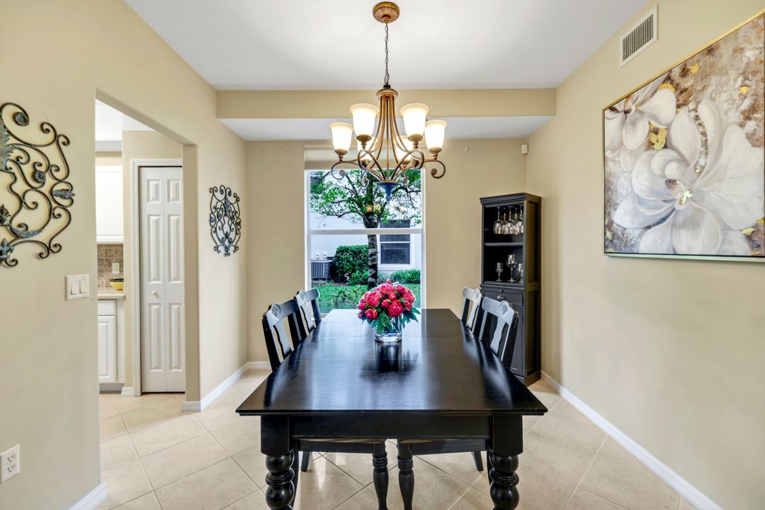 1445 Tiffany Ln #202, Naples, FL 34105