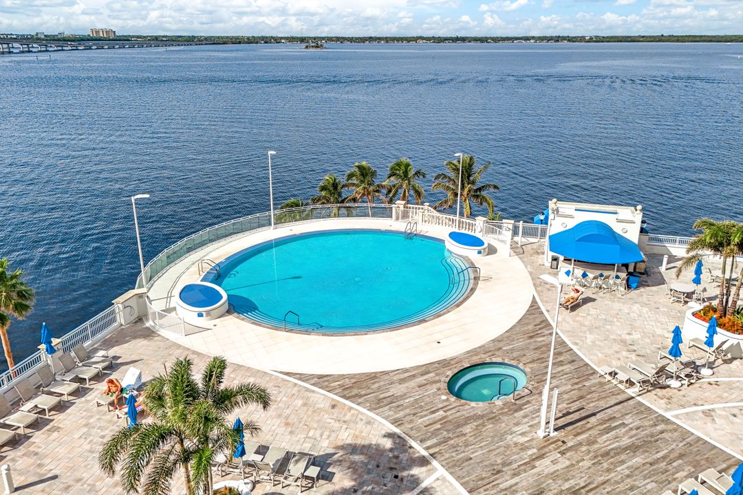 2745 First St #701, Fort Myers, FL 33916