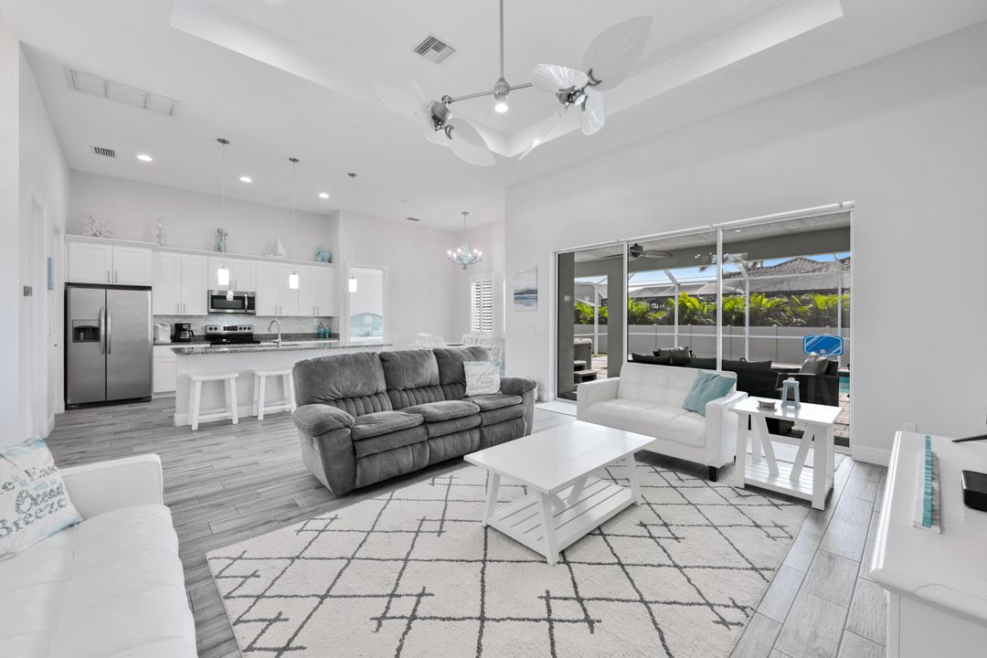 4800 SW 23rd Ave, Cape Coral, FL 33914