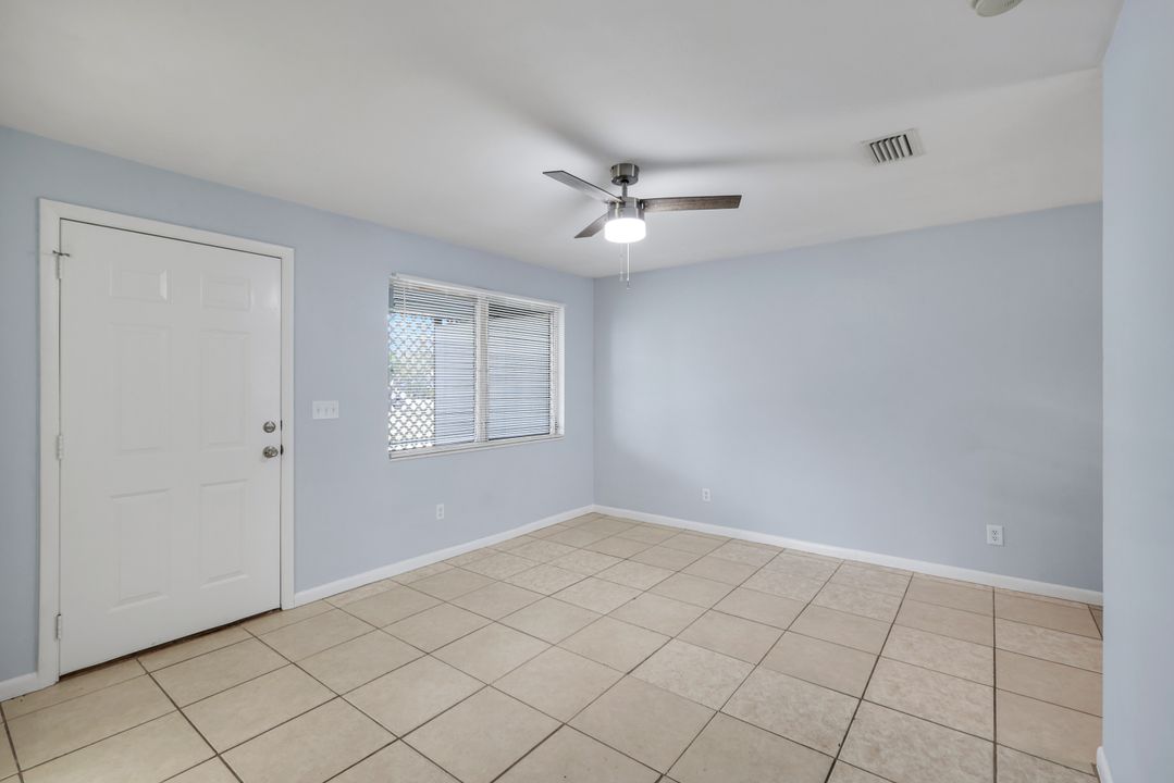4905 Viceroy St #B, Cape Coral, FL 33904