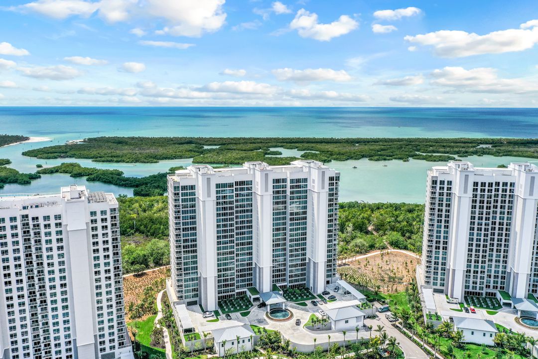 13925 Old Coast Rd #502, Naples, FL 34110