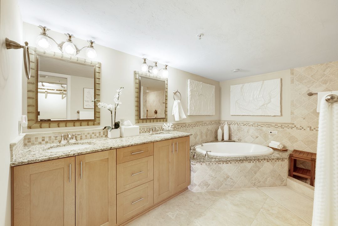 26880 Wedgewood Dr #305, Bonita Springs, FL 34134