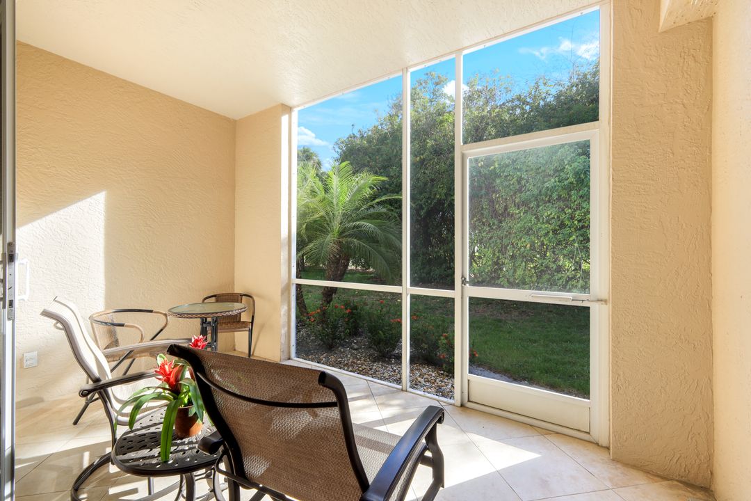 823 Tanbark Dr #103, Naples, FL 34108