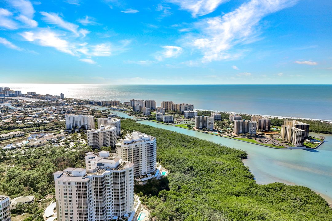 285 Grande Way #1601, Naples, FL 34110