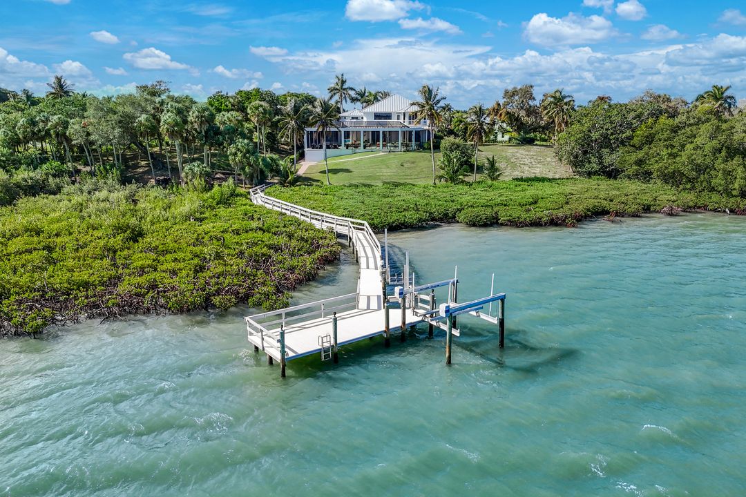 831 Caxambas Dr, Marco Island, FL 34145