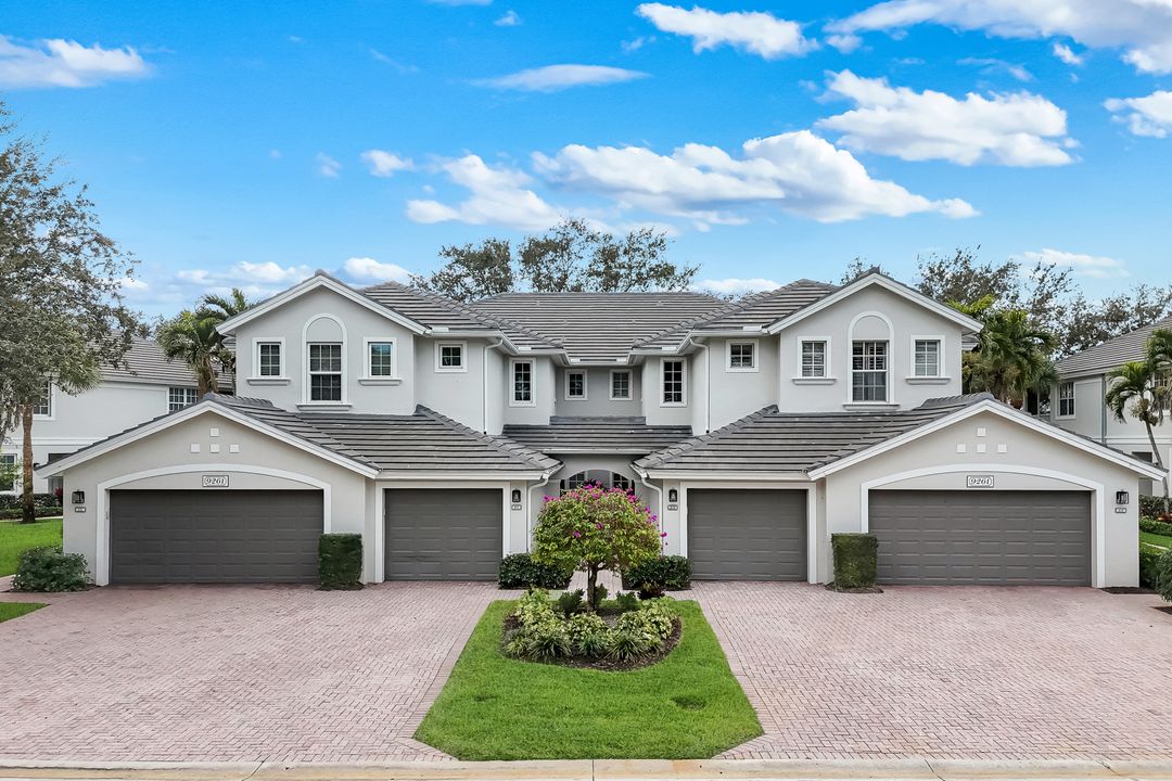 9261 Palmetto Ridge Dr #102, Bonita Springs, FL 34135