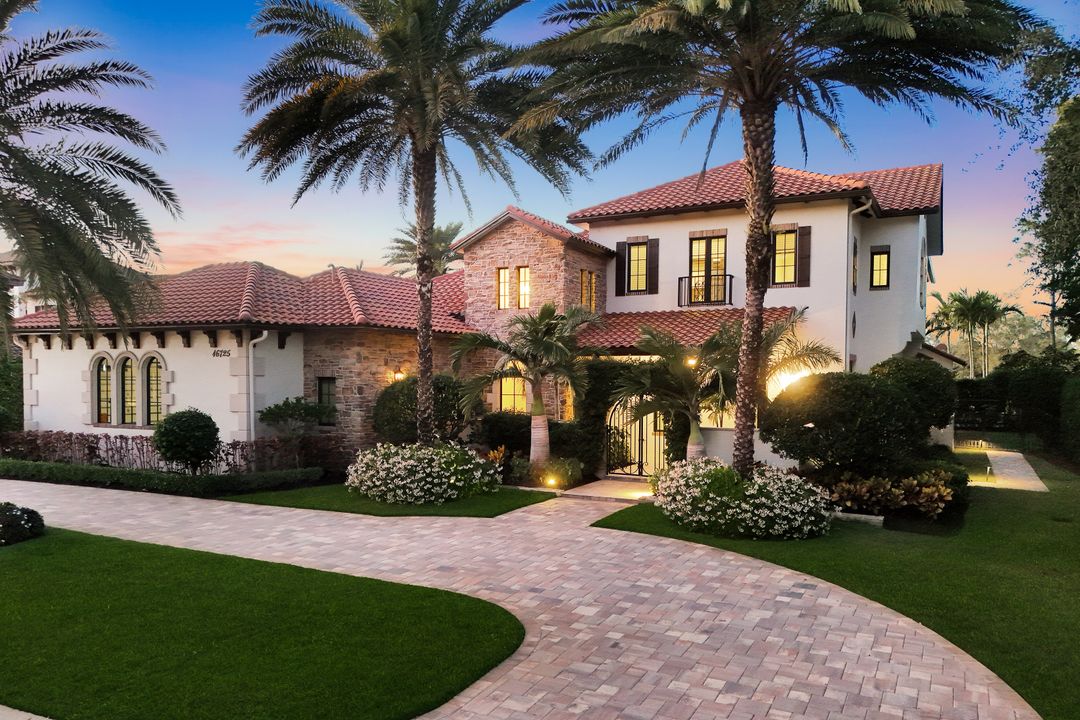 16725 Prato Way, Naples, FL 34110