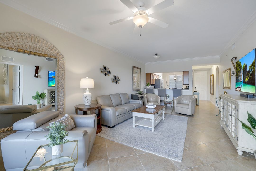9735 Acqua Ct #625, Naples, FL 34113