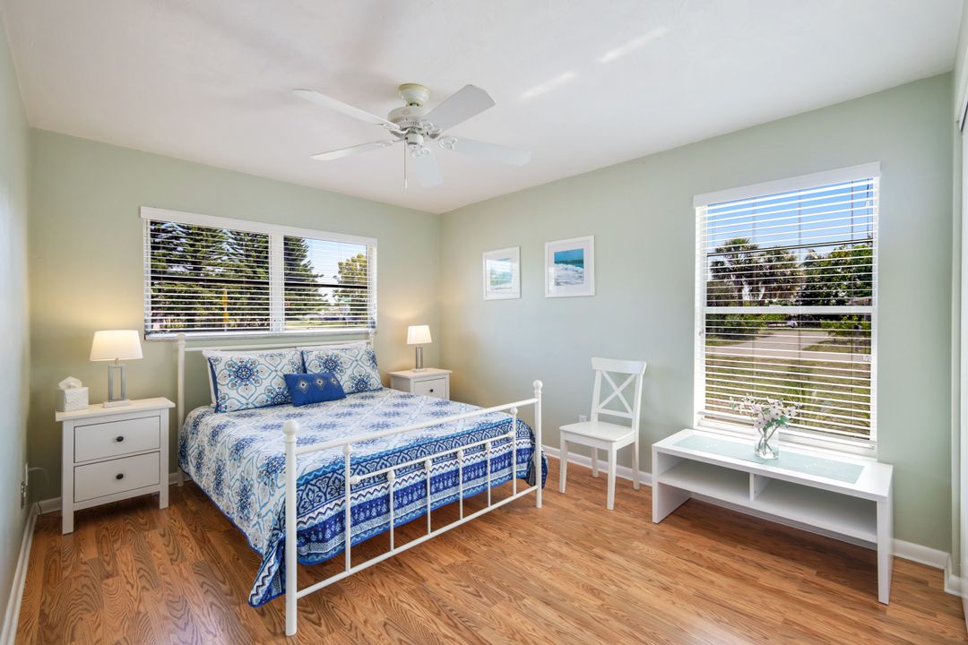 4587 Capri Dr, Naples, FL 34103