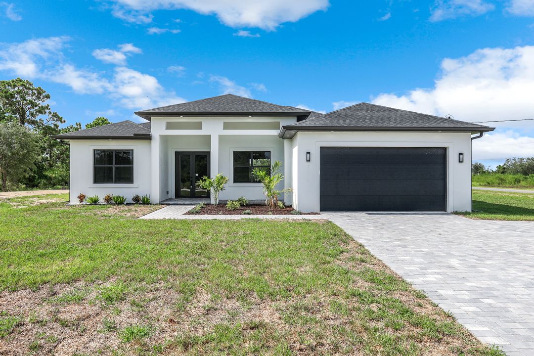 7716 13th Terrace, LaBelle, FL 33935