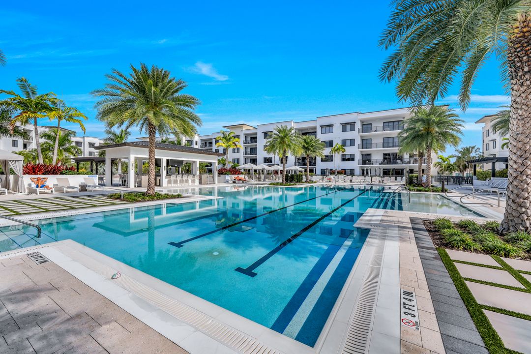 1111 Central Ave #514, Naples, FL 34102