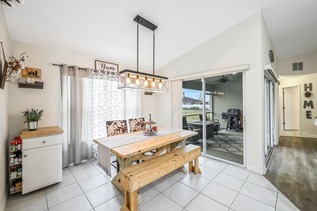 2217 SW 3rd Pl, Cape Coral, FL 33991