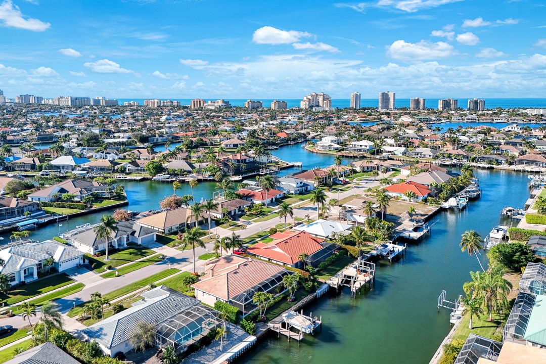 1174 Shenandoah Ct, Marco Island, FL 34145