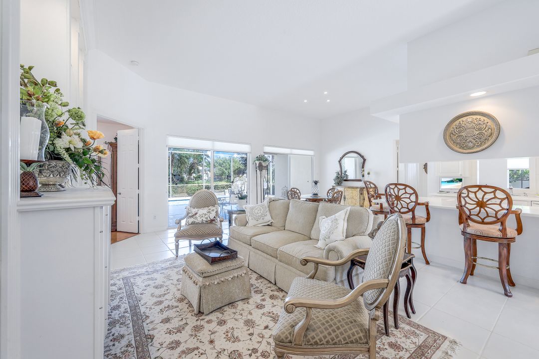 3101 Dominica Way, Naples, FL 34119