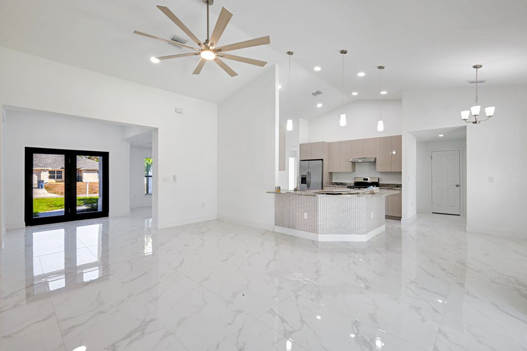 1213 Magnolia Ave, Lehigh Acres, FL 33972