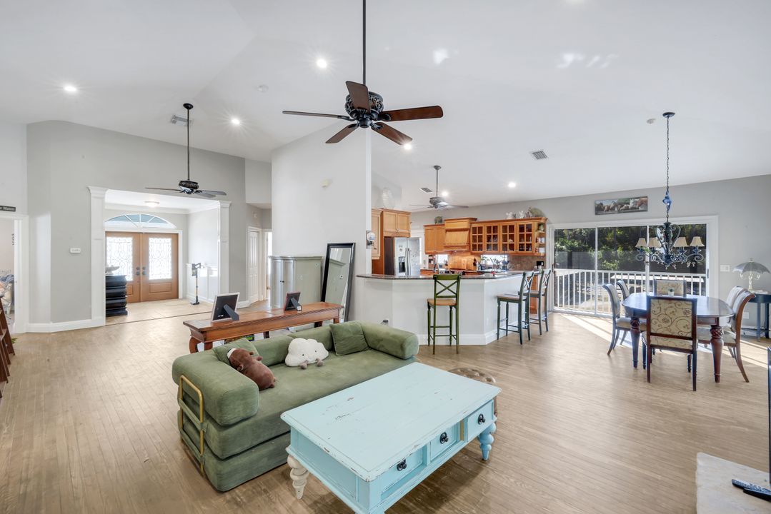 13731 E Terry St, Bonita Springs, FL 34135