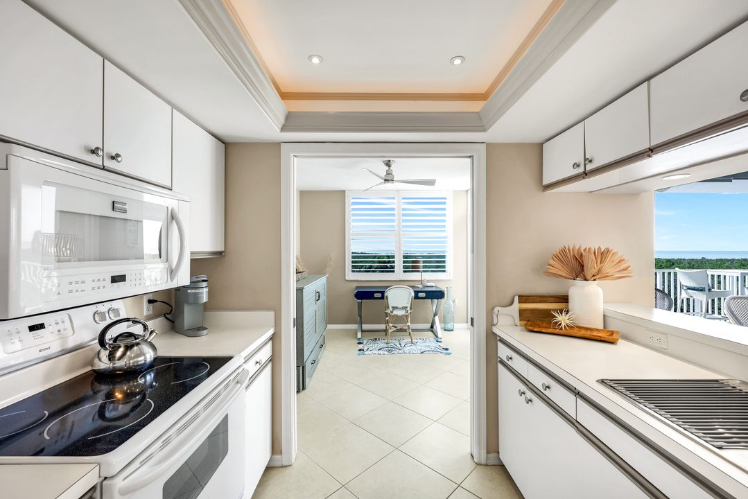 6361 Pelican Bay Blvd #503, Naples, FL 34108