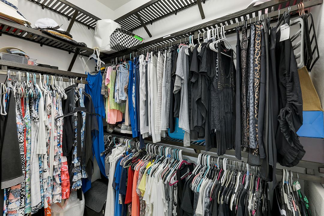 28122 Kerry Ct, Bonita Springs, FL 34135