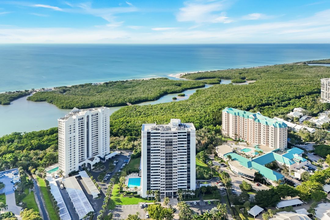 5601 Turtle Bay Dr #1802, Naples, FL 34108