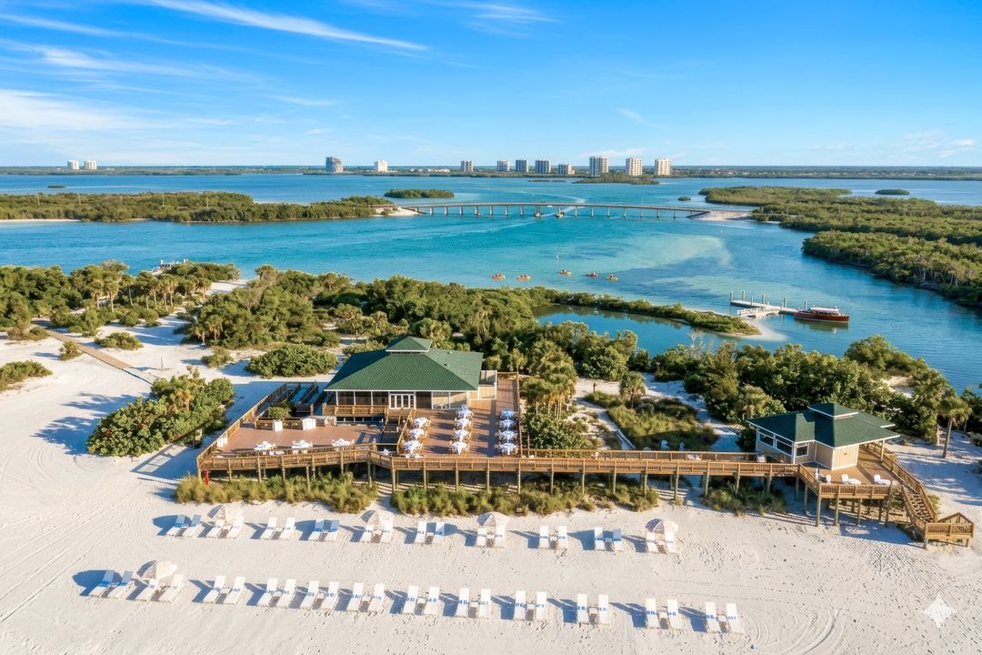 24640 Ivory Cane Dr, Bonita Springs, FL 34134