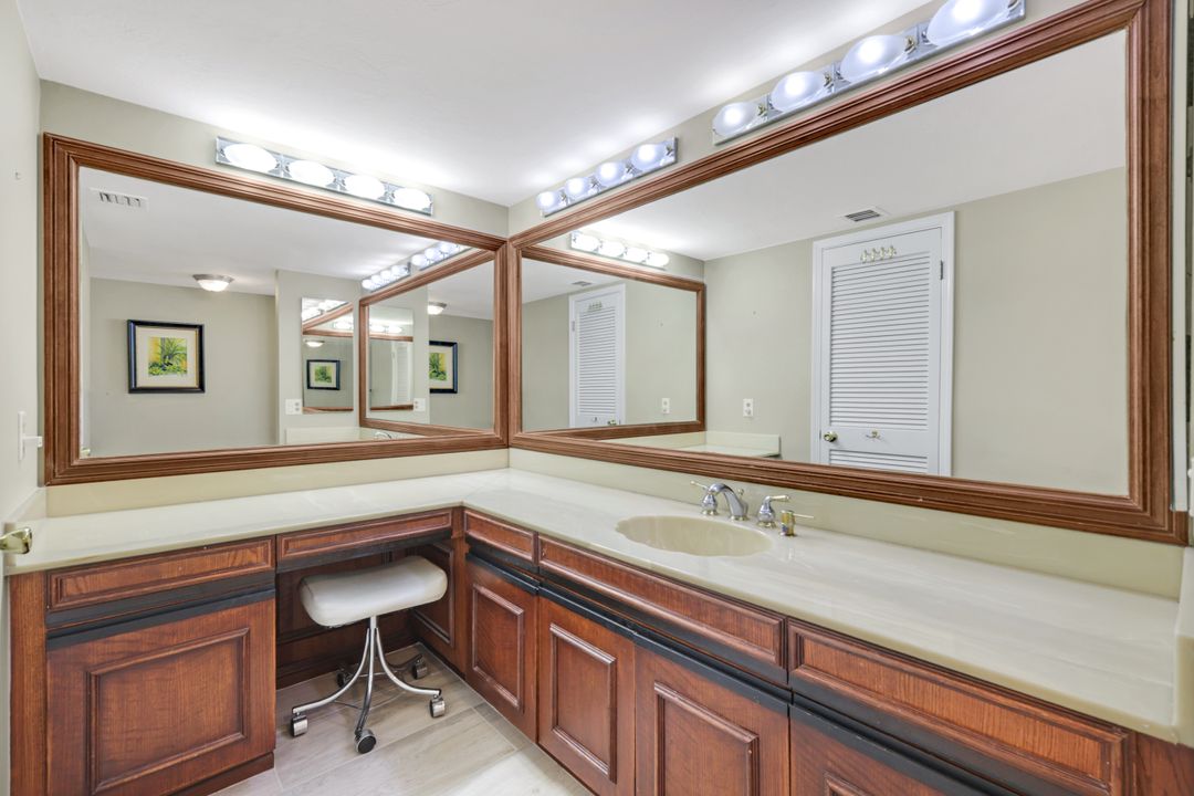 4041 Gulf Shore Blvd N #403, Naples, FL 34103