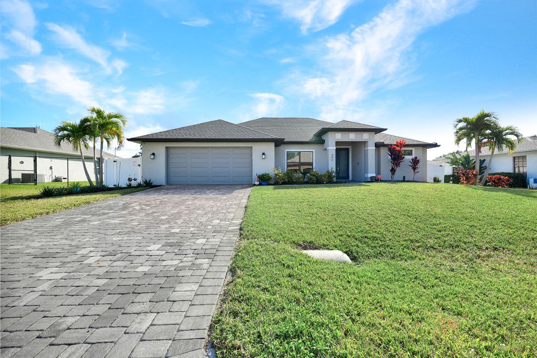 306 SW 28th Terrace, Cape Coral, FL 33914