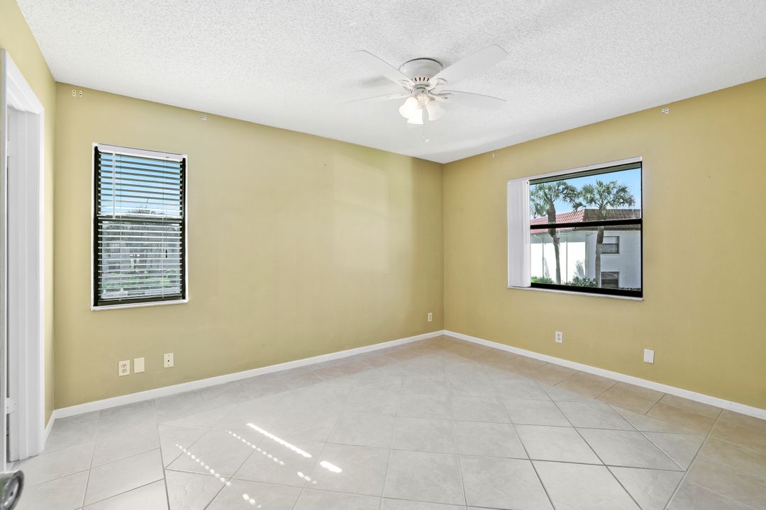 4345 27th Ct SW #204, Naples, FL 34116