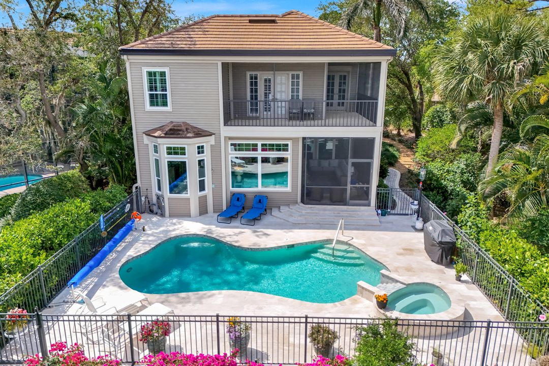 3470 Thornbury Ln, Bonita Springs, FL 34134