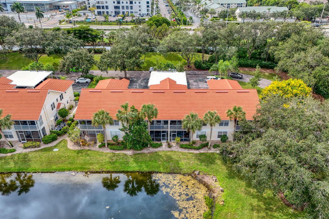 4940 Deerfield Way #201, Naples, FL 34110