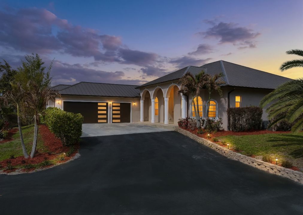 3223 4th Ave NE, Naples, FL 34120