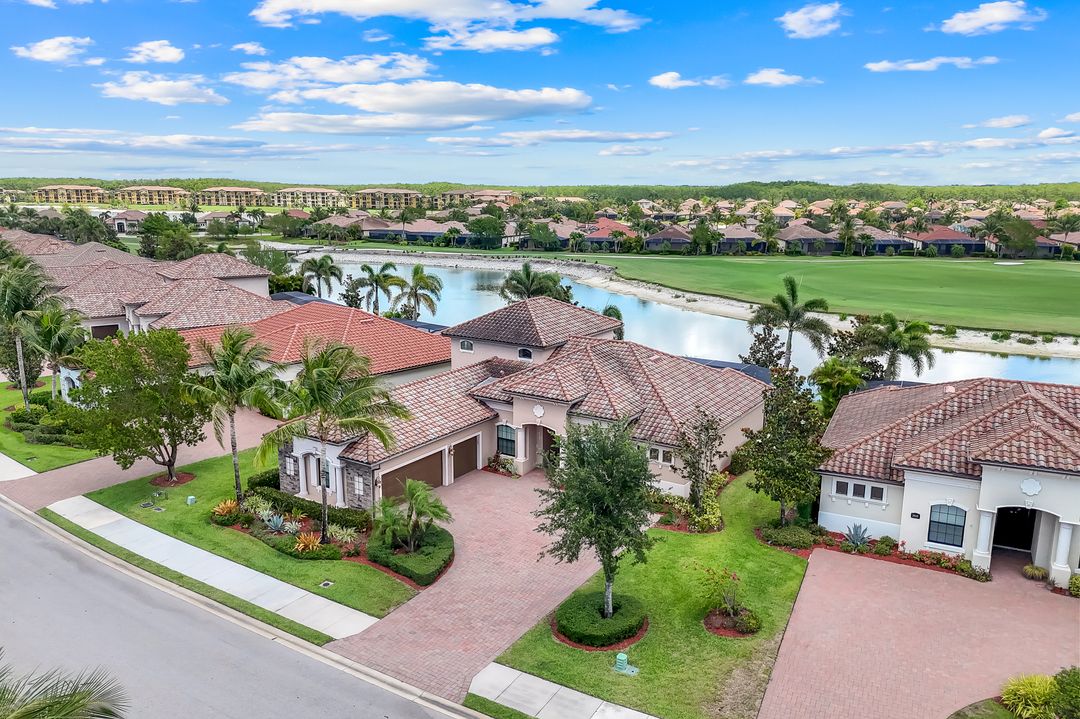 28625 Lisburn Ct, Bonita Springs, FL 34135