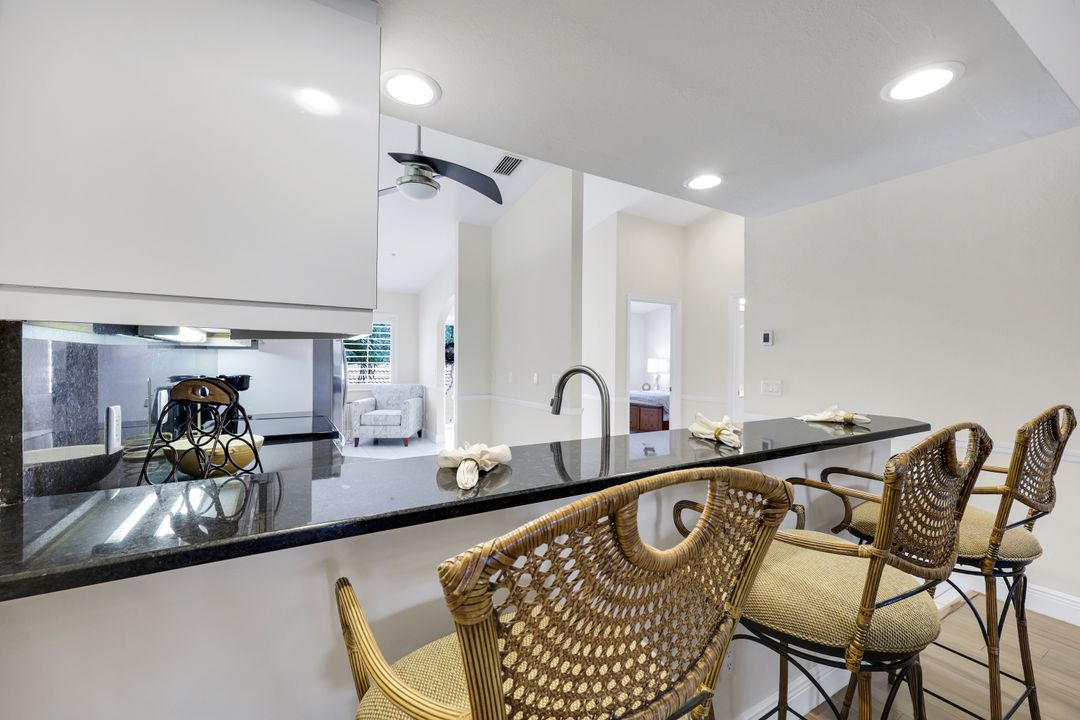 6720 Beach Resort Dr #10, Naples, FL 34114