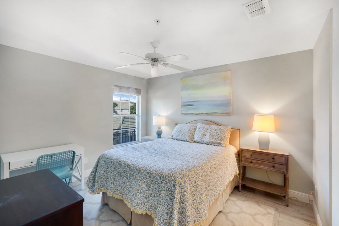 2235 Chesterbrook Ct #203, Naples, FL 34109