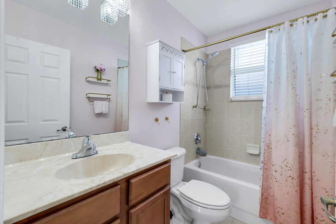1570 Double Eagle Trail, Naples, FL 34120