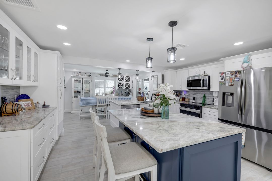 5115 Sanibel Captiva Rd, Sanibel, FL 33957