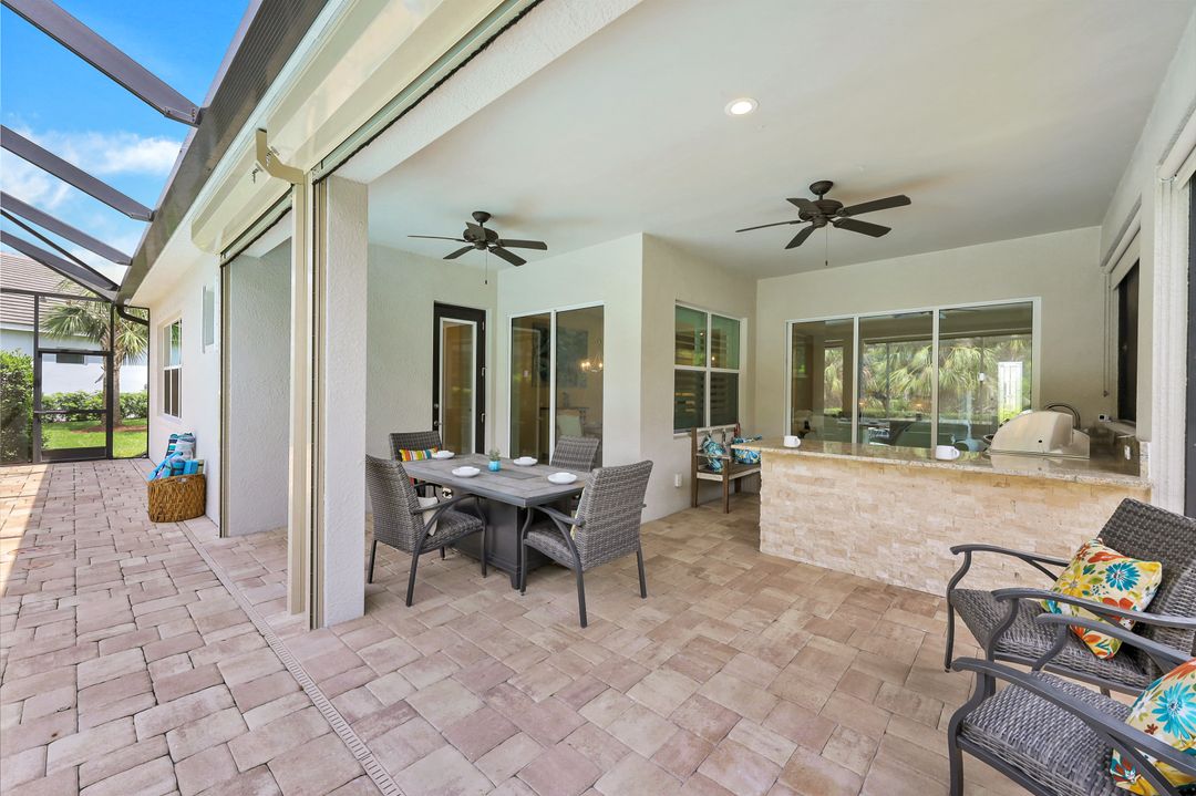 13749 Woodhaven Cir, Fort Myers, FL 33905