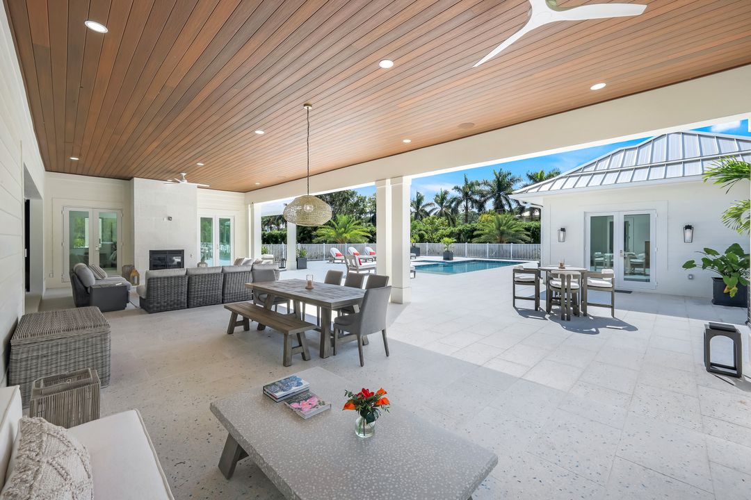 3136 Ravenna Ave, Naples, FL 34120