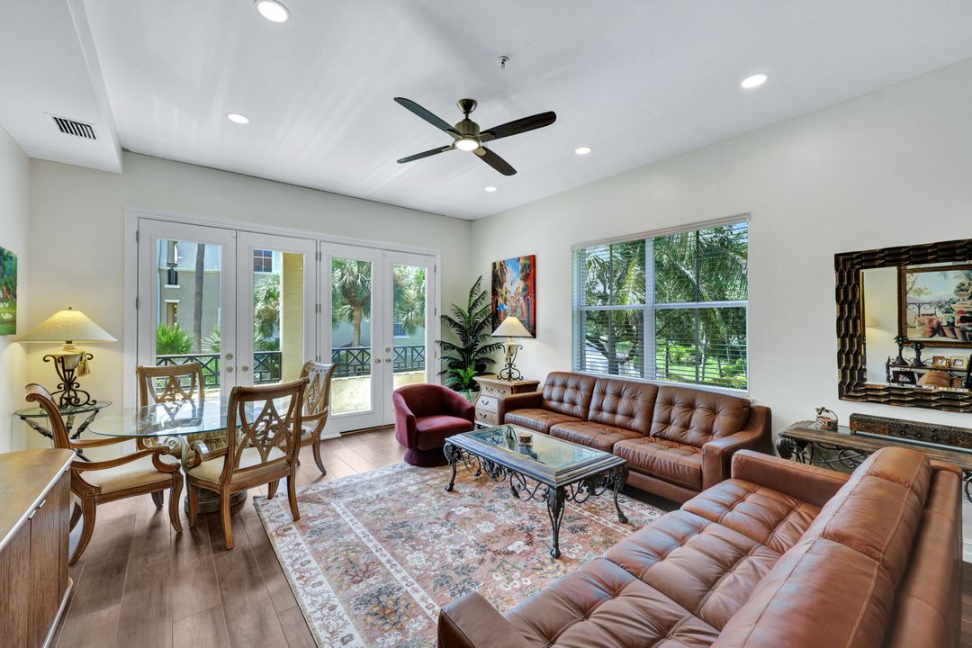 2609 Estrella Dr #1902, Naples, FL 34109