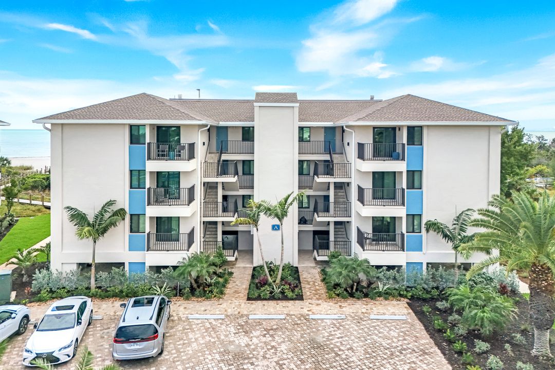 1785 Middle Gulf Dr, Sanibel, FL 33957