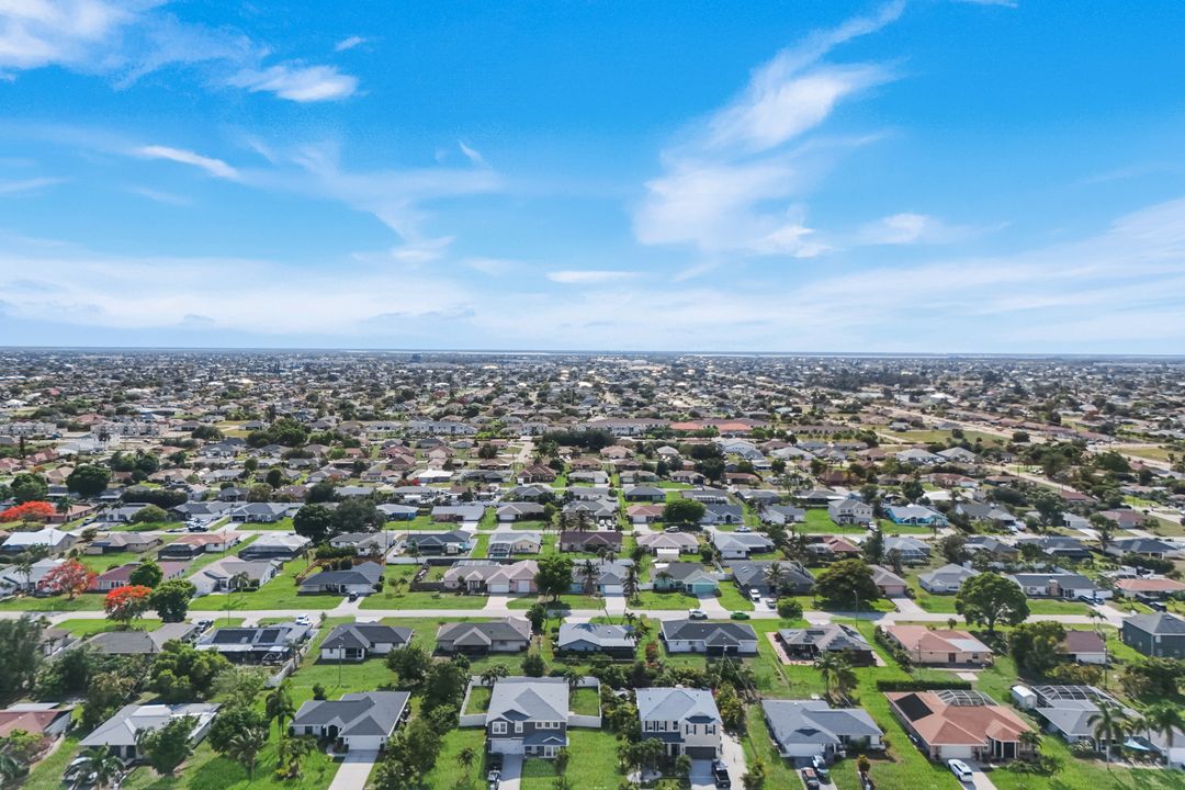3320 SW 6th Ave, Cape Coral, FL 33914