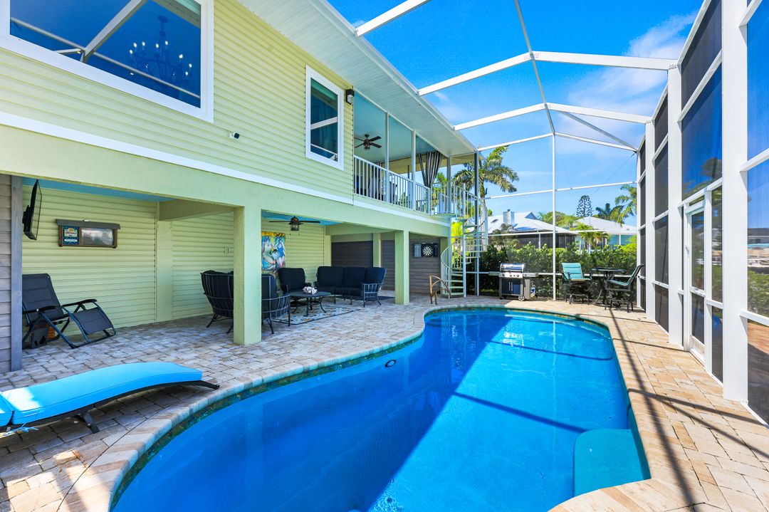 3858 Riviera Cir, Bonita Springs, FL 34134