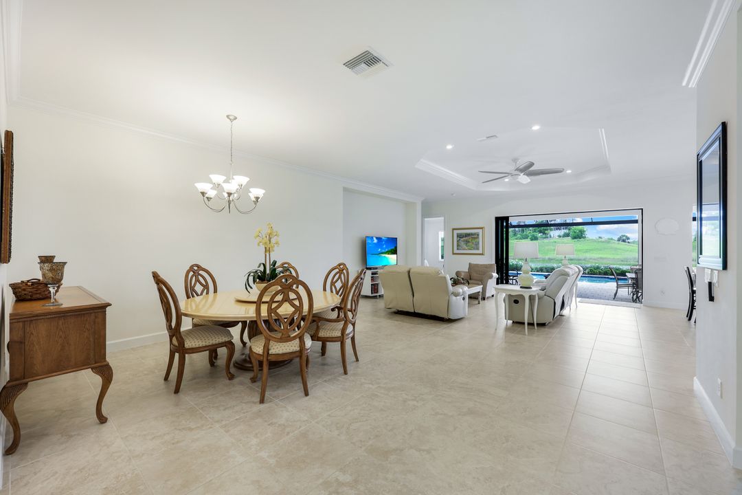 11641 Canal Grande Dr, Miromar Lakes, FL 33913