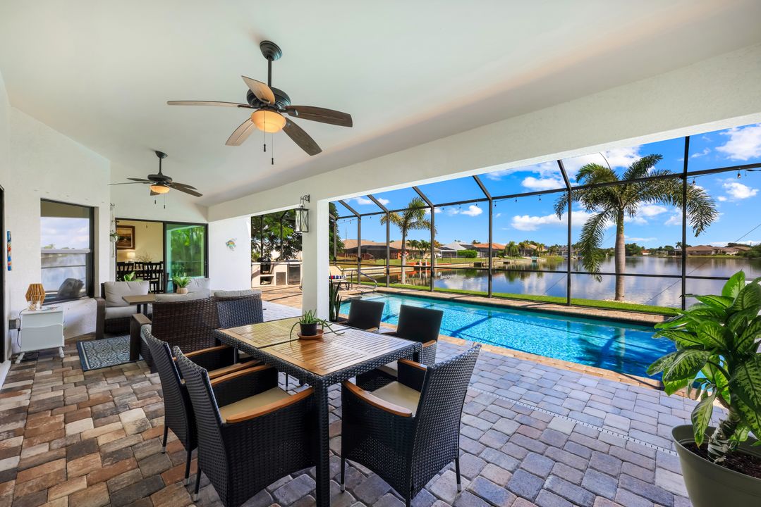 401 NE 19th Pl, Cape Coral, FL 33909