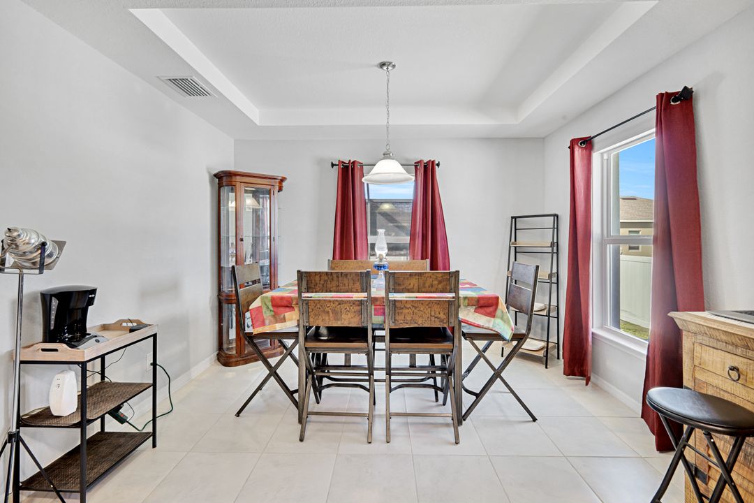 1119 NE 39th St, Cape Coral, FL 33909