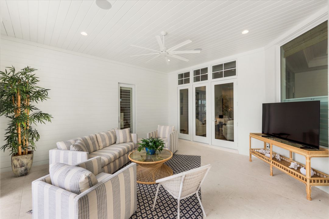 16744 Prato Way, Naples, FL 34110