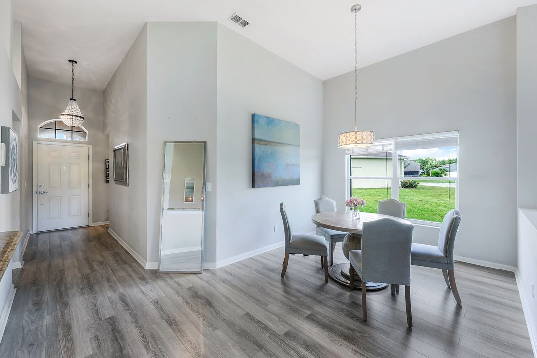 2520 Grove Isle Ct, Naples, FL 34109