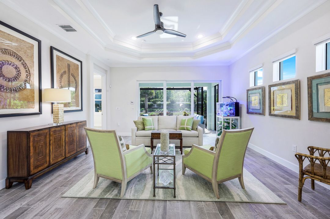 5879 Haiti Dr, Naples, FL 34112