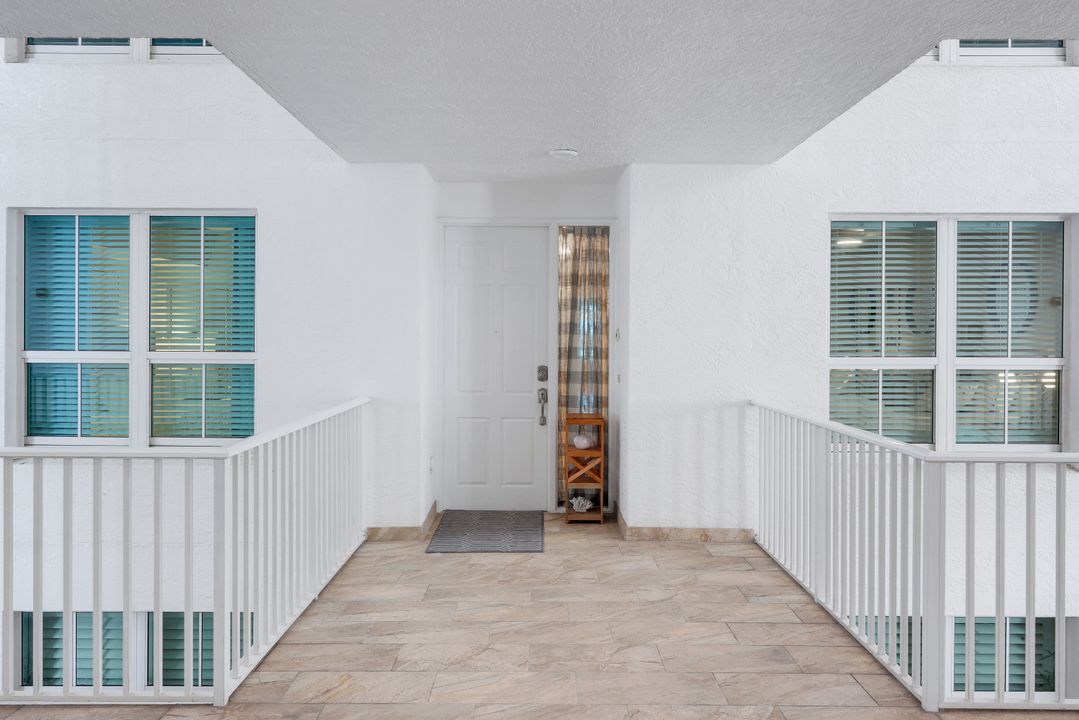 325 Dunes Blvd #204, Naples, FL 34110