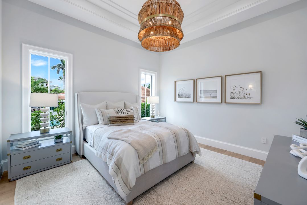 448 Devils Ln, Naples, FL 34103