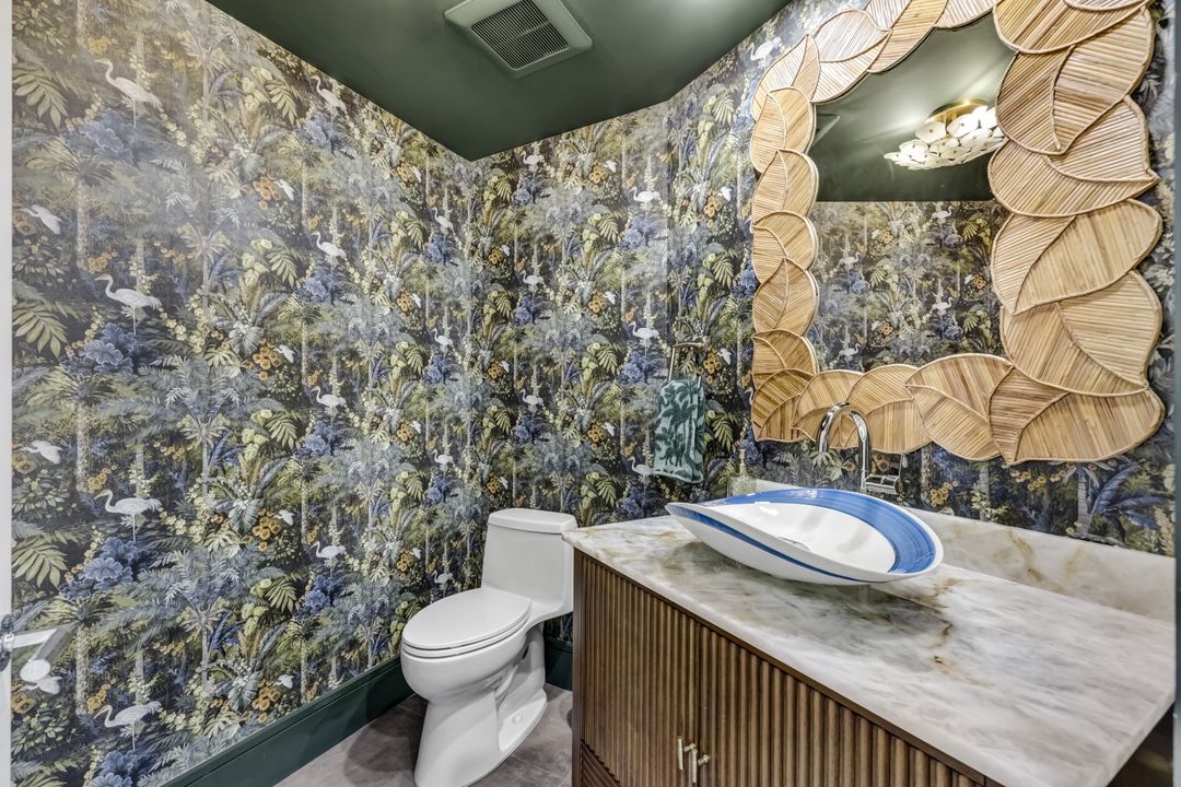 980 Cape Marco Dr #908, Marco Island, FL 34145